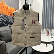 Canada Goose Down Vest CG3130-01 - 1