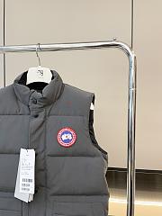Canada Goose Down Vest CG3130-06 - 5