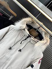 Canada Goose New Canadian Jacket CG1203 - 6