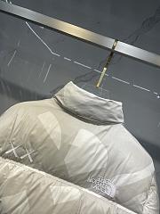 The North Face  KAWS Cowes XX Jacket TNF430-01 - 6