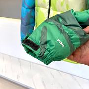 The North Face  KAWS Cowes XX Jacket TNF430-04 - 6