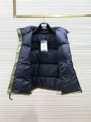 The North Face 1996 Down Vest TNF301-01 - 3