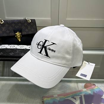 Calvin Klein Cap Code CK5210-03