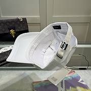 Calvin Klein Cap Code CK5210-03 - 5
