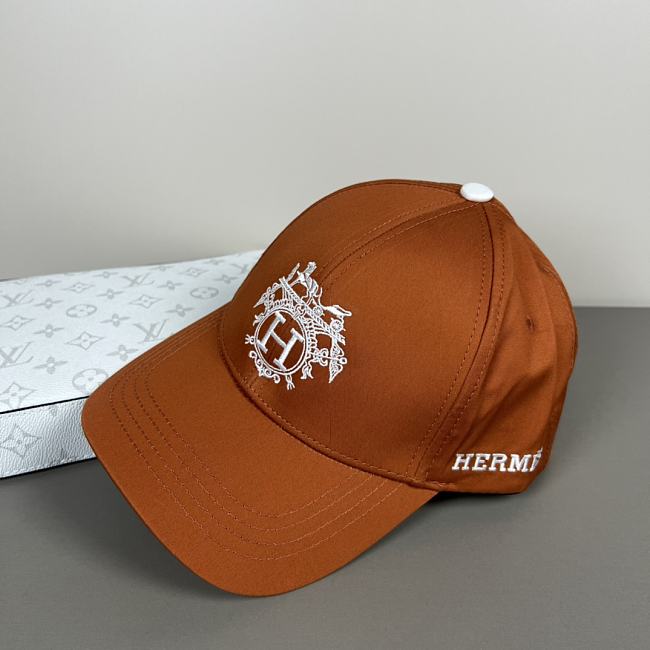 Hermes Hat Code HE2030-02 - 1