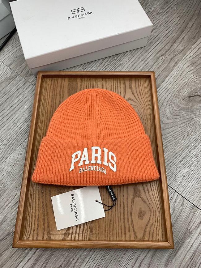 Balenciaga Beanie Code BS3005-01 - 1
