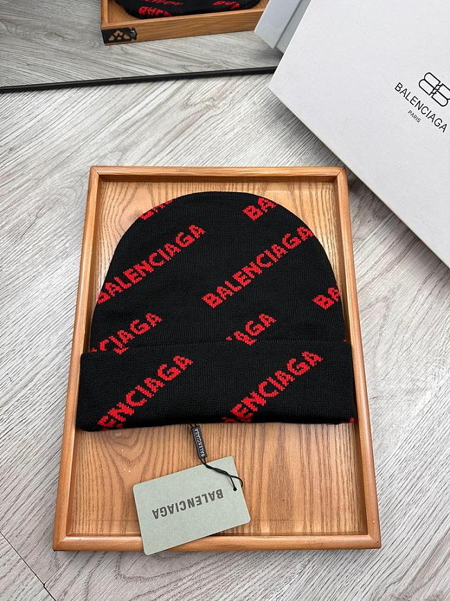 Balenciaga Beanie Code BS3007-04 - 1