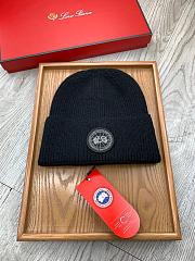Canada Goose Beanie Code CA1610-01 - 1
