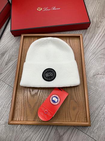 Canada Goose Beanie Code CA1610-04