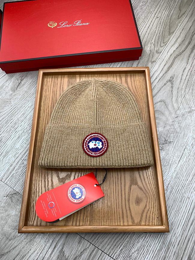 Canada Goose Beanie Code CA1240-05 - 1