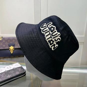 Louis Vuitton Craggy Bucket Black Hat