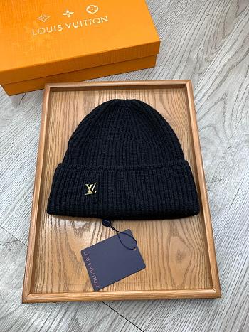 Louis Vuitton Beanie Code LV0051-01