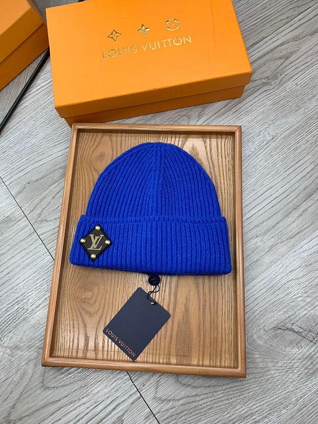 Louis Vuitton Beanie Code LV0052-01 - 1