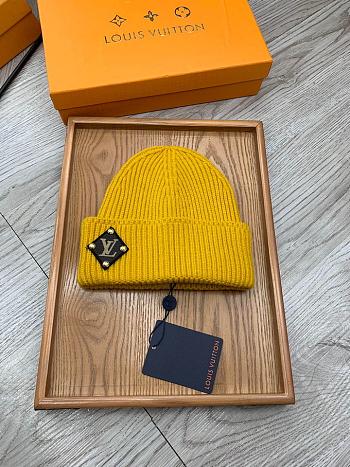 Louis Vuitton Beanie Code LV0052-03
