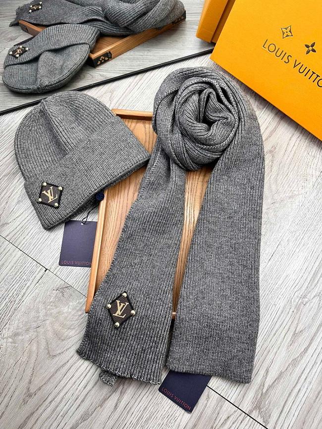 LV Scarf & Beanie Combo (2 items) LV1840-06 - 1