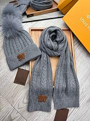 LV Scarf & Beanie Combo (2 items) LV1843-01 - 1