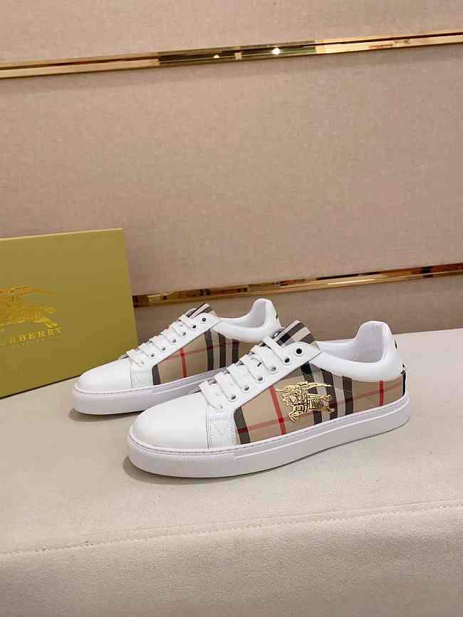 Burberry Leather Sneakers with Logo B0231 - 1