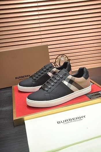 Burberry Suede And House Sneaker B0052