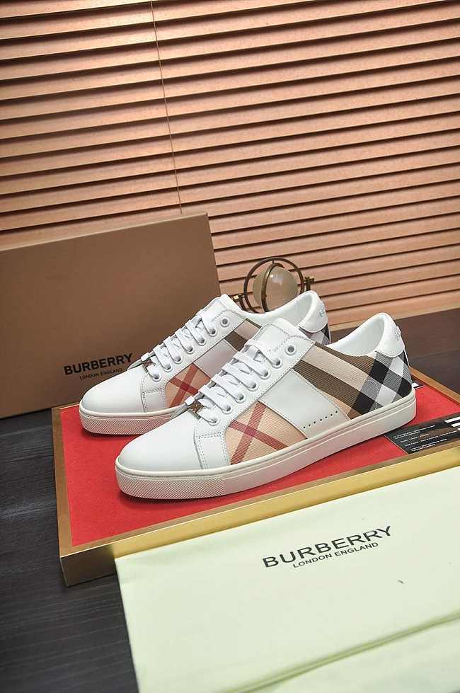 Burberry Suede And House Sneaker B0053 - 1