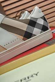 Burberry Suede And House Sneaker B0053 - 5