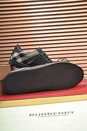 Burberry Suede And House Sneaker B0054 - 3