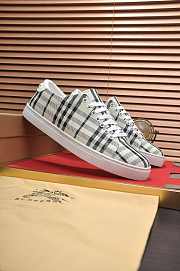 Burberry Suede And House Sneaker B0058 - 6