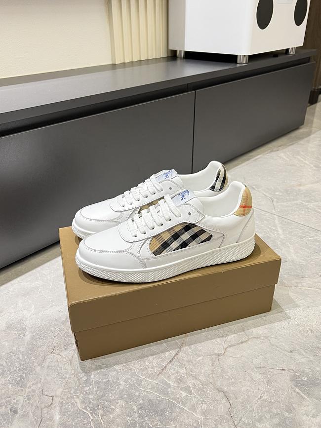 Burberry Terrace Sneakers B5214 - 1