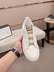 Gucci Men's Signature Sneaker Code GG960B - 6