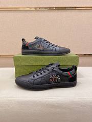 Gucci Men's Sneaker Code GG092B - 2