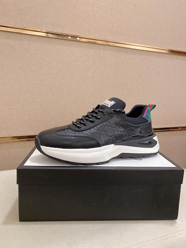 Gucci Men's Sneaker Code GG471B - 1