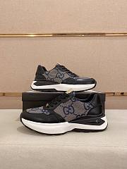 Gucci Men's Sneaker Code GG473B - 3