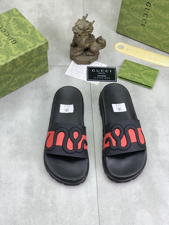 Gucci Slide Code GG4410B - 1
