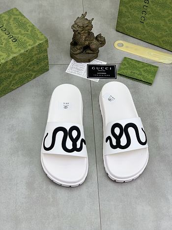 Gucci Slide Code GG4411B