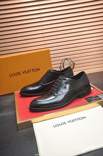 Louis Vuitton Loafer Lace-up LV5741