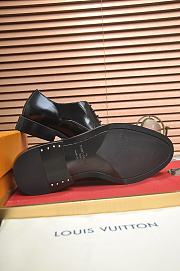 Louis Vuitton Loafer Lace-up LV5741 - 3