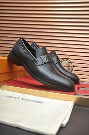Louis Vuitton Loafer LOGO LV5840 - 5