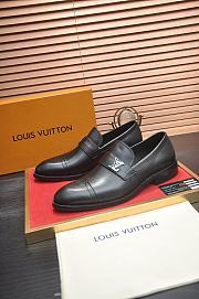 Louis Vuitton Loafer LOGO LV5840 - 3