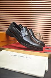 Louis Vuitton Loafer LOGO LV5841 - 4