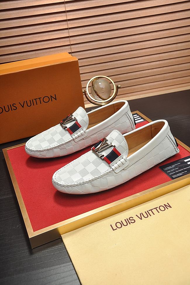 Louis Vuitton Loafer Men's LV2682 - 1