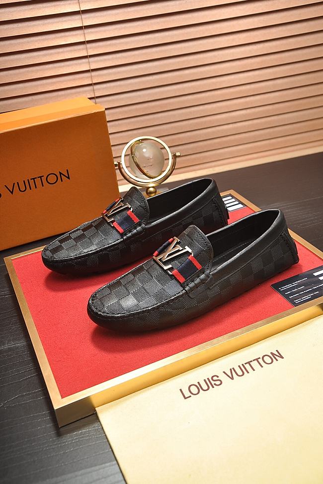 Louis Vuitton Loafer Men's LV2683 - 1