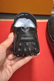 Louis Vuitton Loafer Men's LV2684 - 2