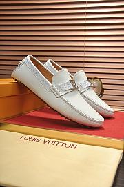 Louis Vuitton Loafer Men's LV2685 - 3