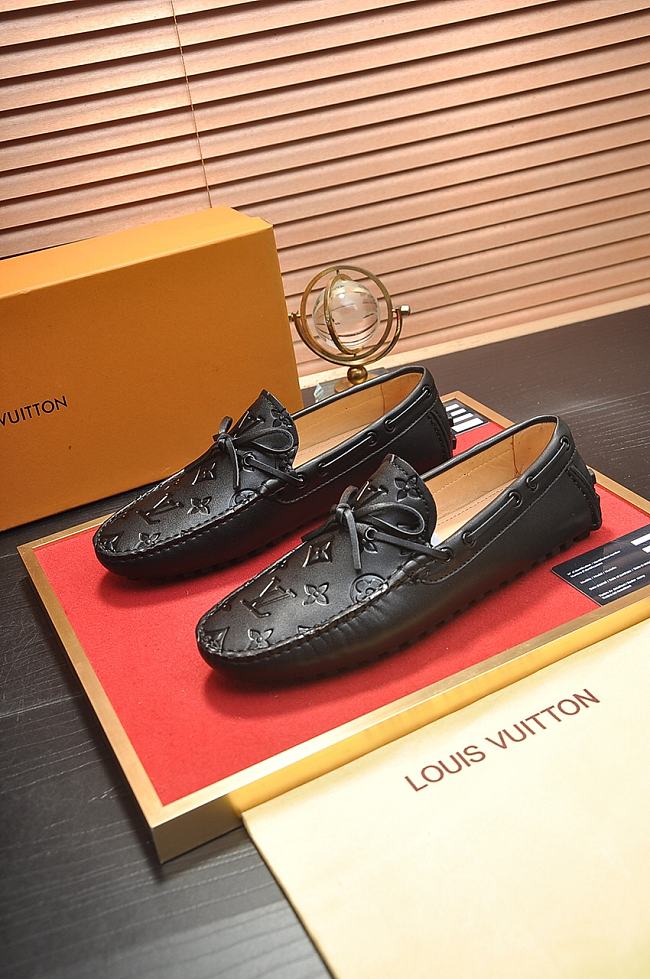 Louis Vuitton Loafer Men's Mocassins LV2584 - 1