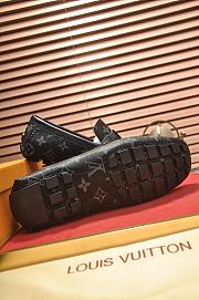Louis Vuitton Loafer Men's Mocassins LV2585 - 4
