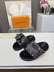 LV Pool Pillow Flat Comfort Mule xTM LV8746 - 5