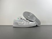 Air Jordan 1 Low SE Distressed Light Smoke Grey IH3469-077 - 2