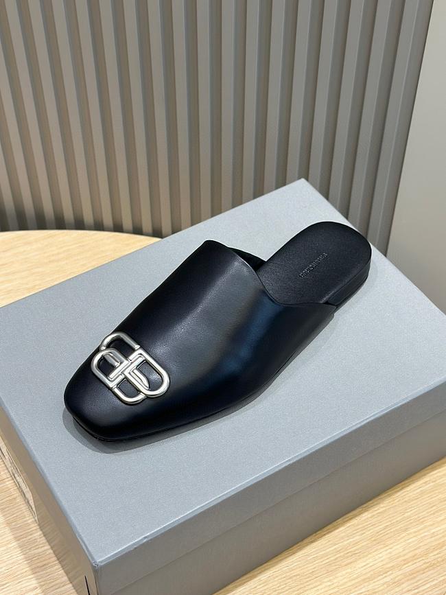 Balenciaga Cosy BB Leather Slippers B2250 - 1