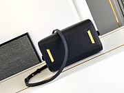 Givenchy Antigona Cube Bag G6222 Size 32x7x16cm - 2