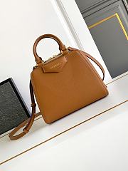 Givenchy Antigona Cube Bag G6224 Size 32x7x16cm - 5
