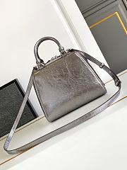 Givenchy Antigona Cube Bag G6225 Size 32x7x16cm - 2